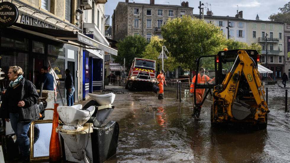 Προετοιμασία ομβρίων πριν από έντονη βροχόπτωση